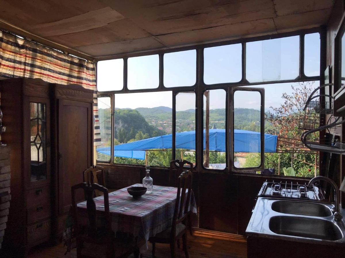 Peaceful View Hotel Kutaisi Exterior photo