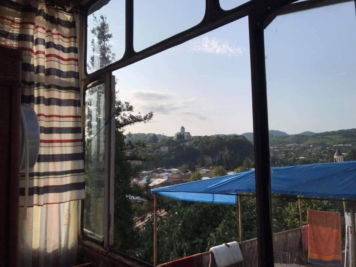 Peaceful View Hotel Kutaisi Exterior photo